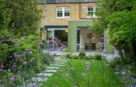 A peaceful garden that's a haven for wildlife, Nestled in central London