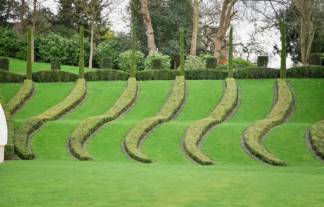 A formal Hampstead garden with instant impact and drama