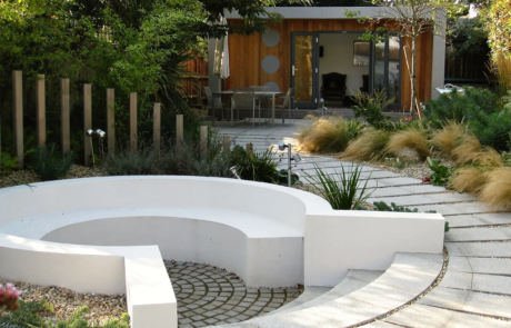 A contemporary garden design by Rosemary Coldstream