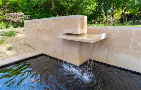 A contemporary gravel garden in Buckinghamshire